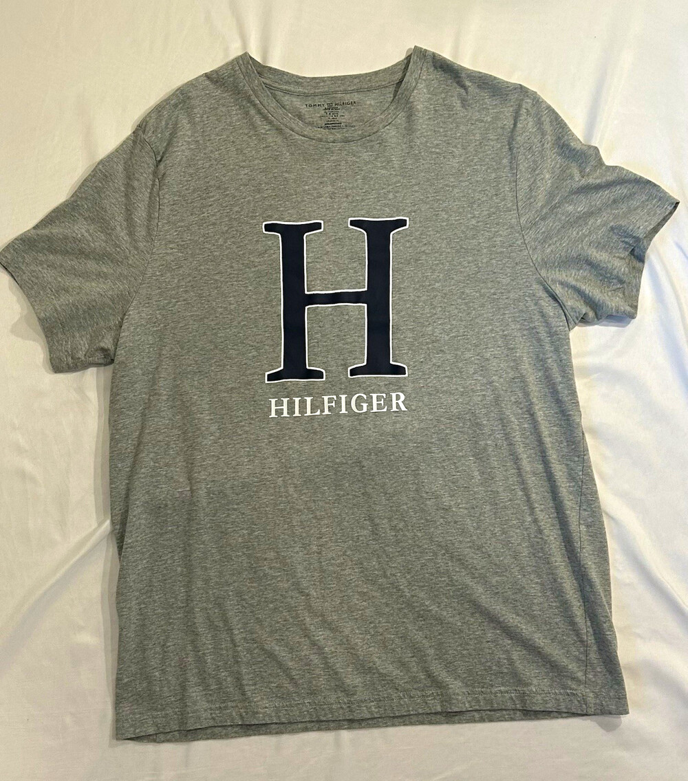 Tommy Hilfiger Gray Logo Graphic T-Shirt Mens XL Crew Neck Short Sleeve Cotton